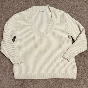 Babaton V-Neck Cream Sweater